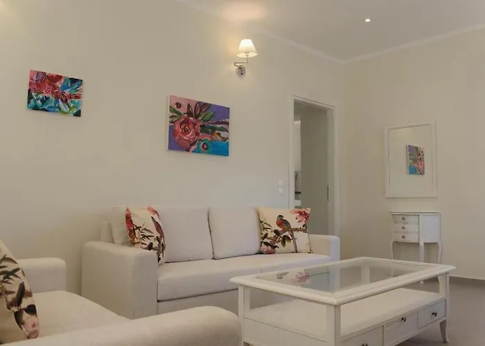 Vila Hara, Lixouri, Kefalonia *